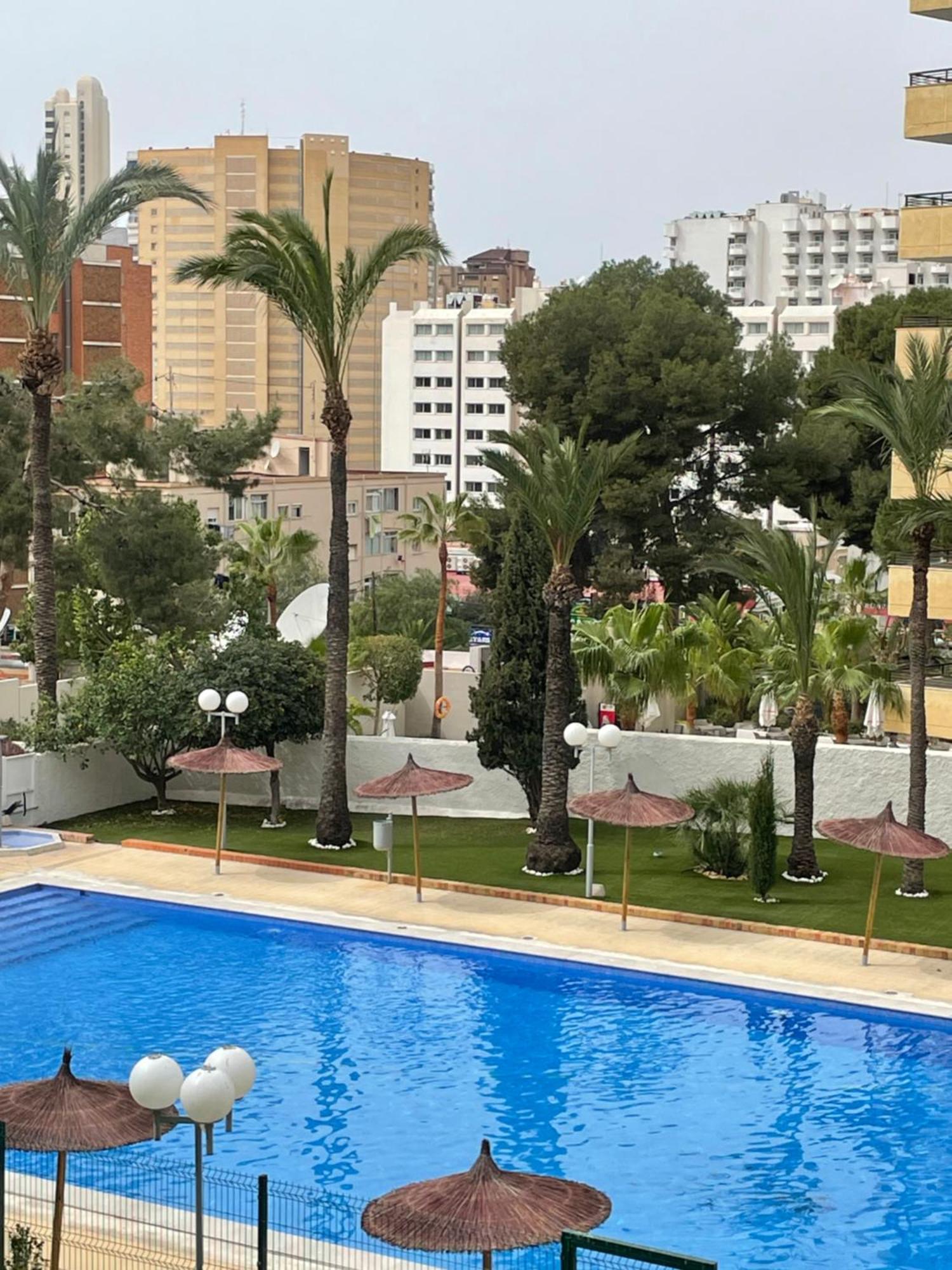 Bermudas-Turis Apartamentos بينايدورم المظهر الخارجي الصورة